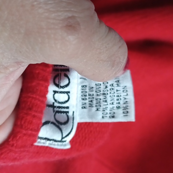 Vtg Rafaella Red Plaid Long Sleeve wool/Angora  Cardigan - Picture 6 of 8